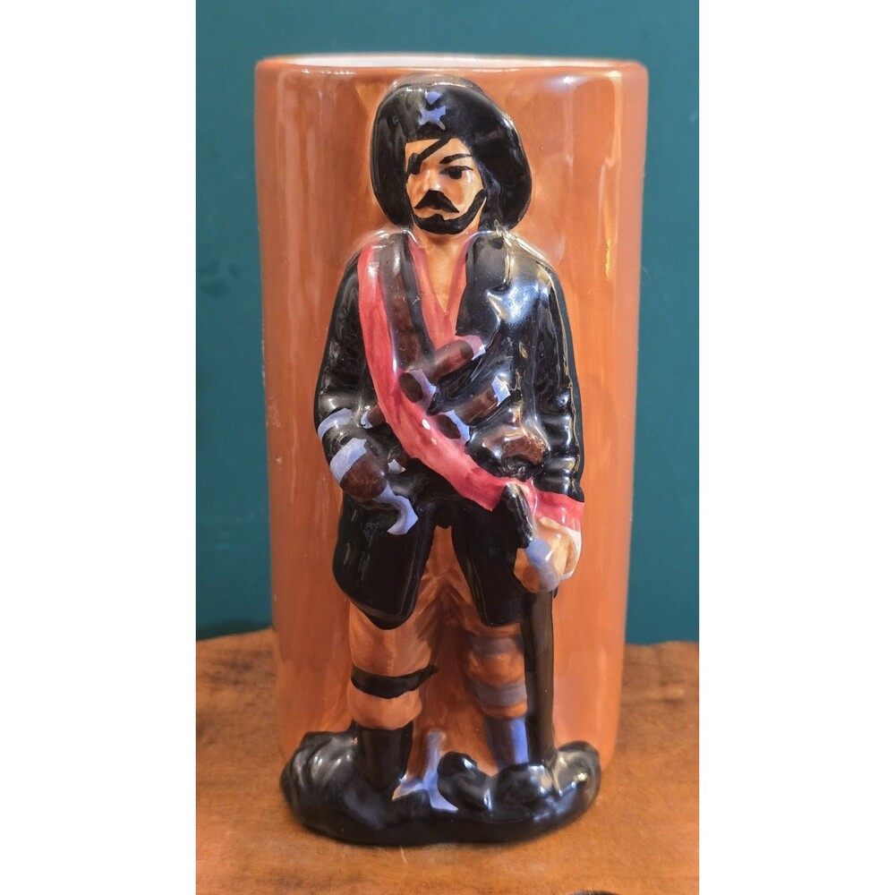 Pirate Tiki Mug Dynasty Wholesale DW542 5.5" High 3" Diameter 14 Oz